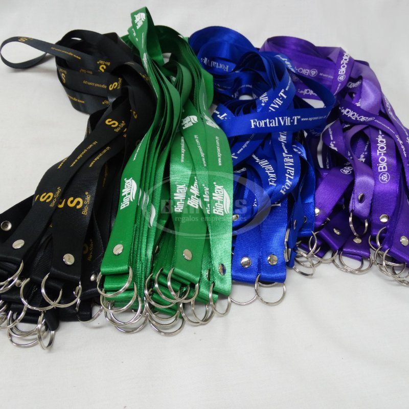 Llaveros colgantes personalizados para Expo